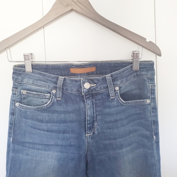 Joe's Jeans The Icon mid-rise skinny ankle Frayed Hem - Picture 4 of 8